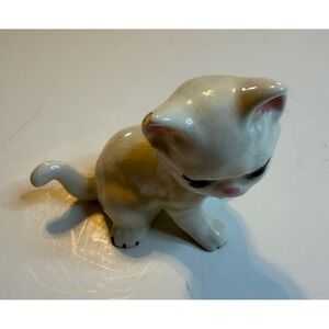 Vintage Ceramic Kitten Figurine White Sitting Cute Cat Animal Collectible‎